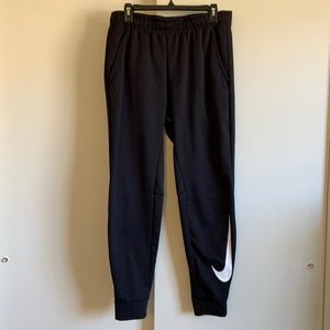 BLACK NIKE PANTS SIZE MEDIUM